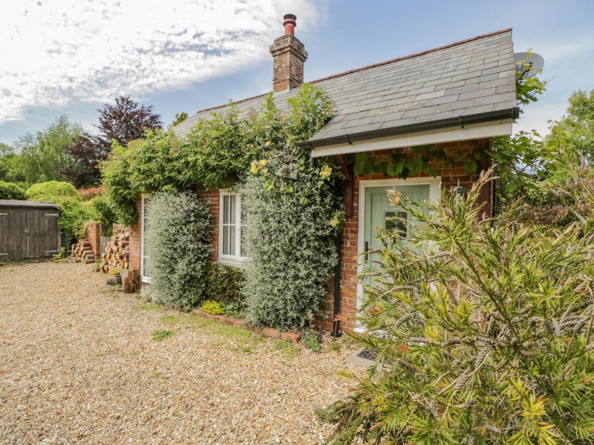 Parkfield Cottage Sturminster Marshall Εξωτερικό φωτογραφία